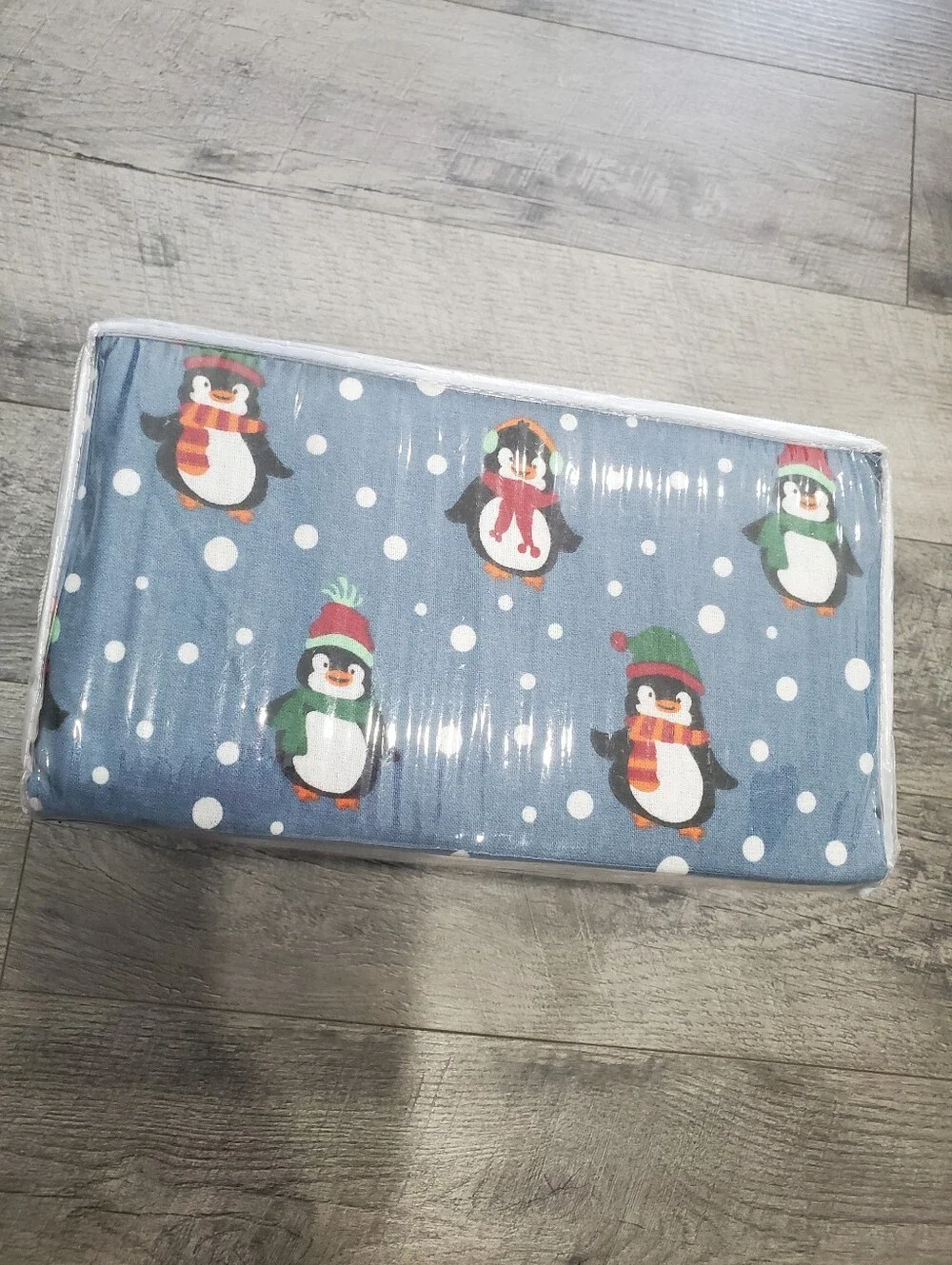 Winter Nights Pengin Flannel King Sheets